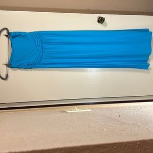 Women’s strapless maxi dress